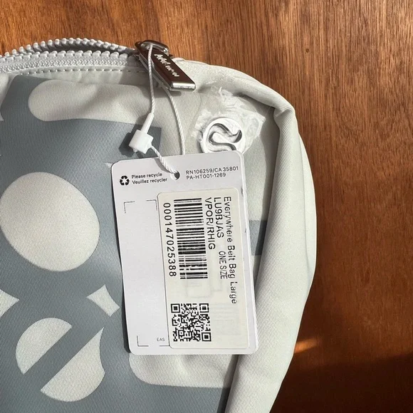 BNWT Lululemon belt bag - Picture 6 of 6